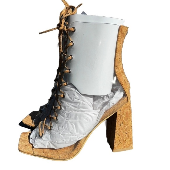 CAPE ROBBIN Dressy CLEAR Cork Square Peep Toe Ankle Block Lace Up BOOTIE Sz 6.5 - Picture 3 of 12